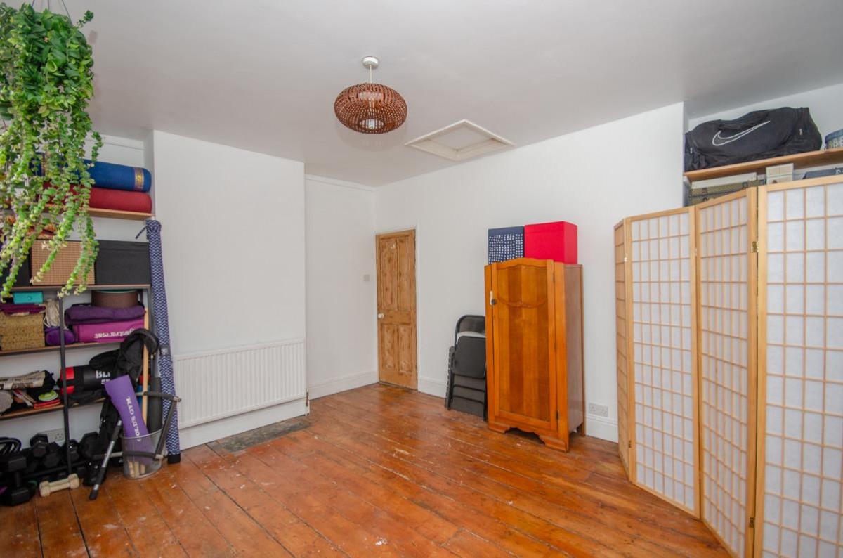 Felix Road, Easton, Bristol BS5 0JP