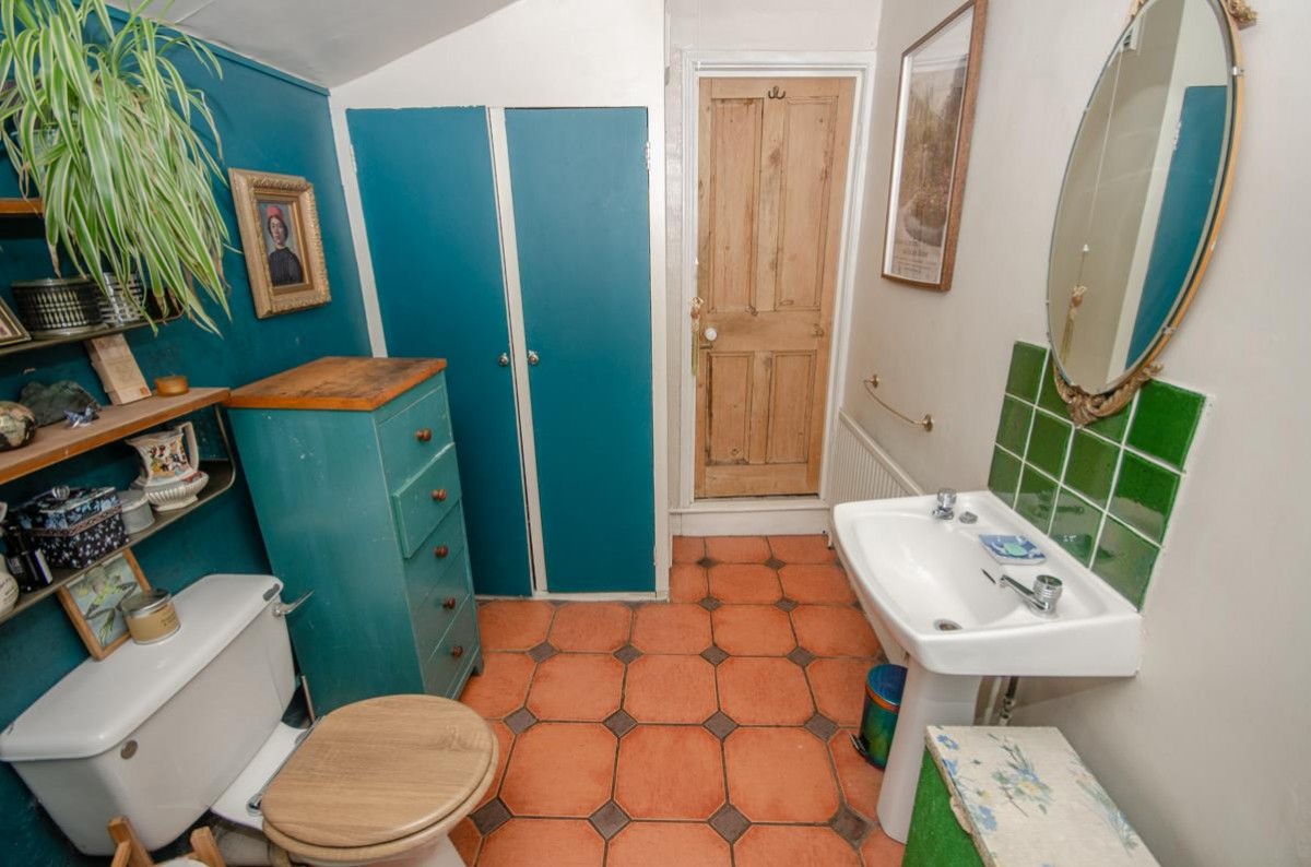 Felix Road, Easton, Bristol BS5 0JP