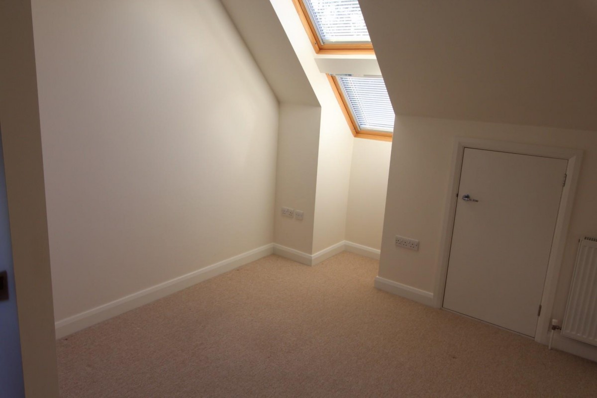 Lake Corner, New Milton, Hampshire, BH25 5GS