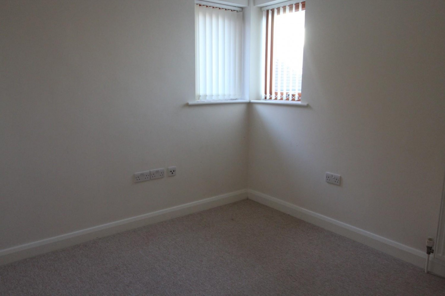 Lake Corner, New Milton, Hampshire, BH25 5GS