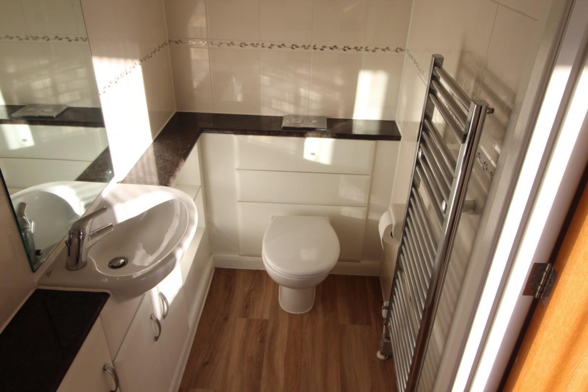 Lake Corner, New Milton, Hampshire, BH25 5GS