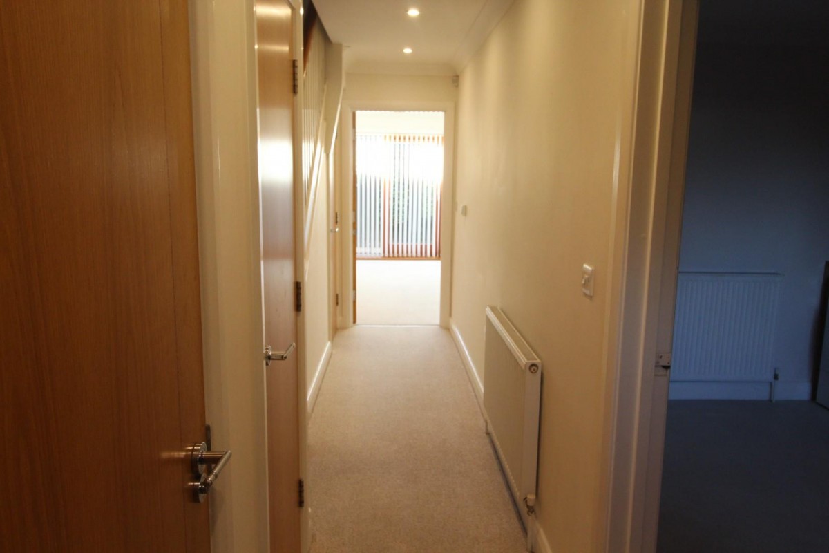 Lake Corner, New Milton, Hampshire, BH25 5GS