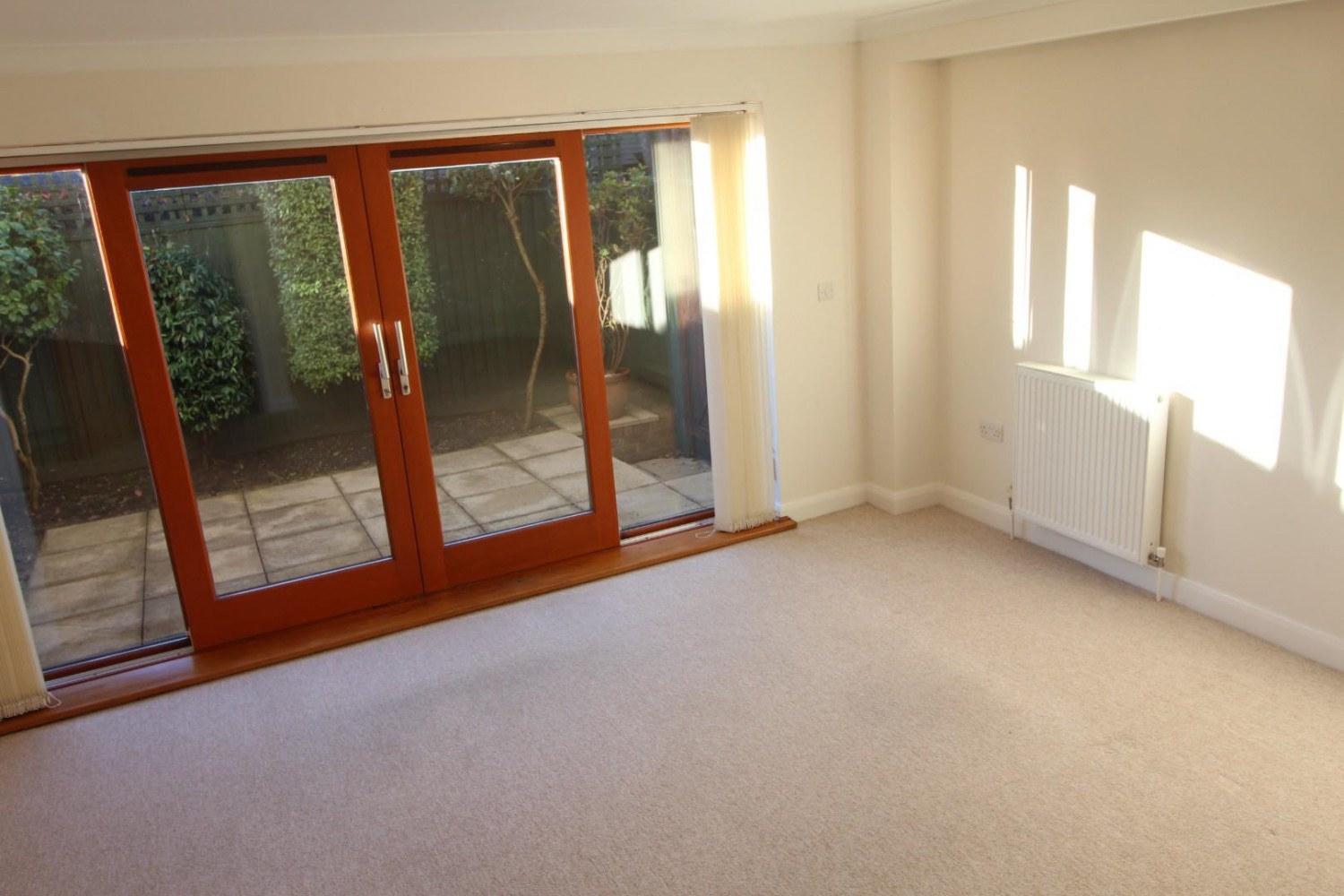 Lake Corner, New Milton, Hampshire, BH25 5GS