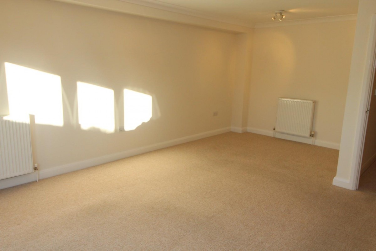 Lake Corner, New Milton, Hampshire, BH25 5GS