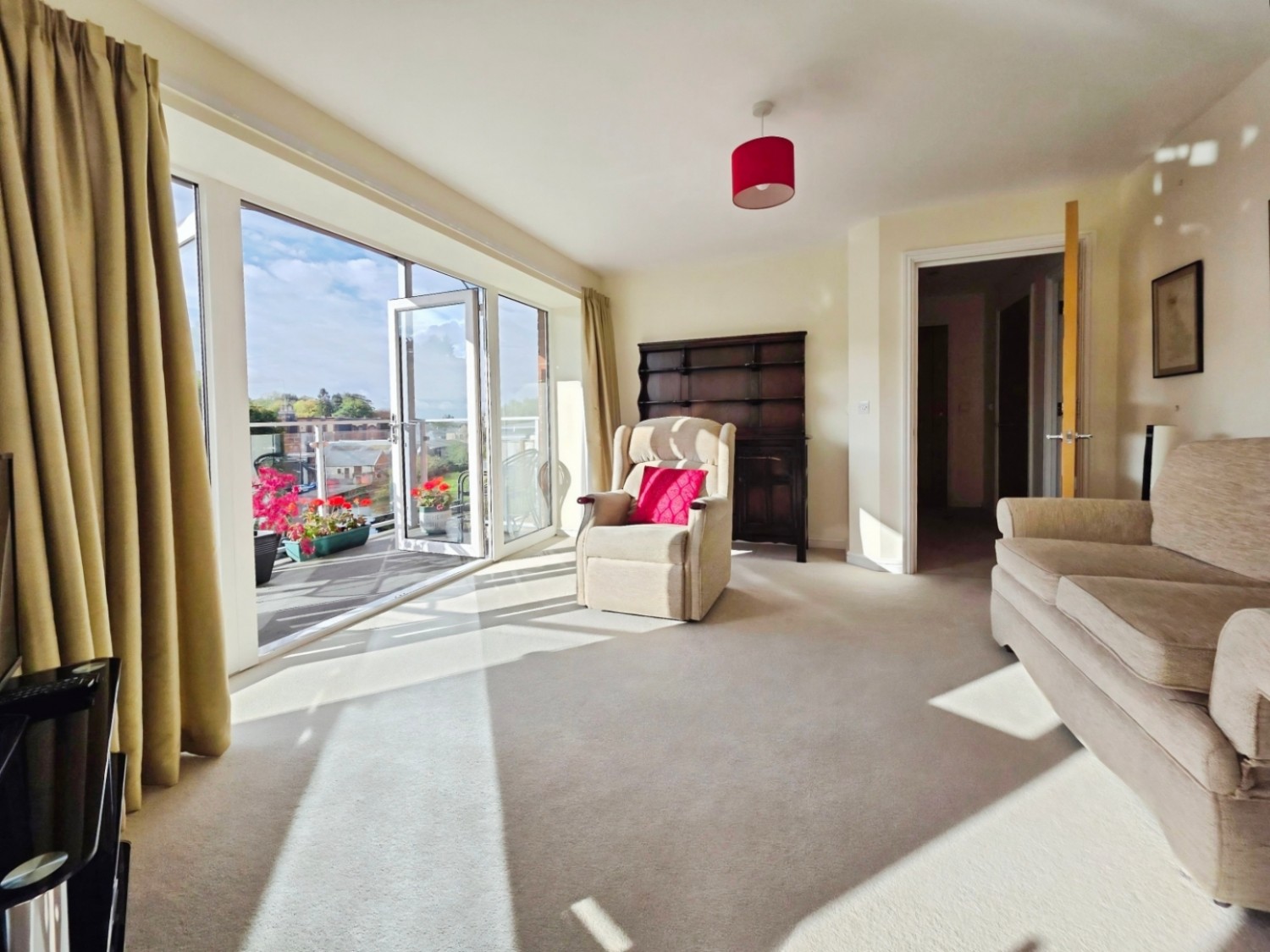 Stroudwater Court, Cainscross Road, Stroud