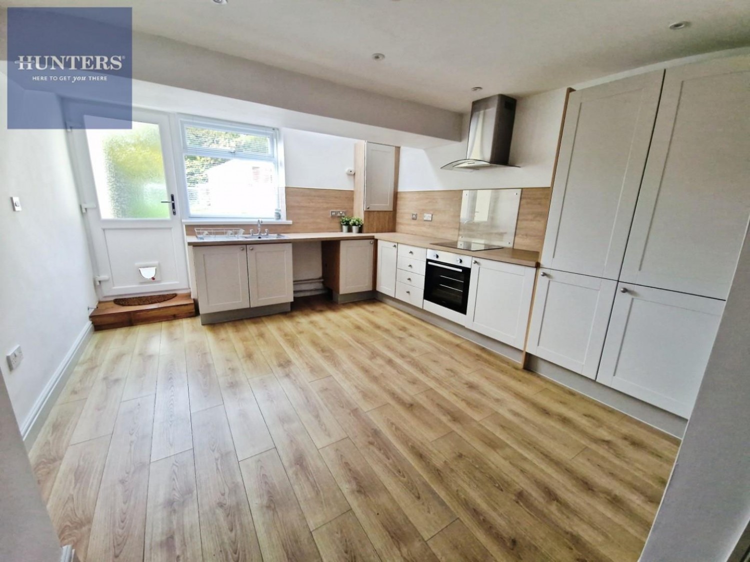 High Street, Heol-y-Cyw, Bridgend, CF35 6HR