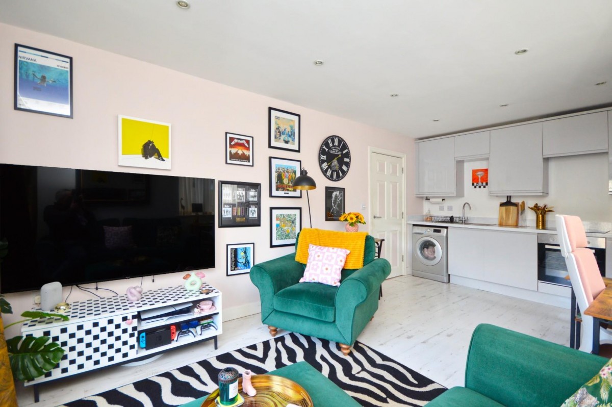 Cardill Close, Bristol