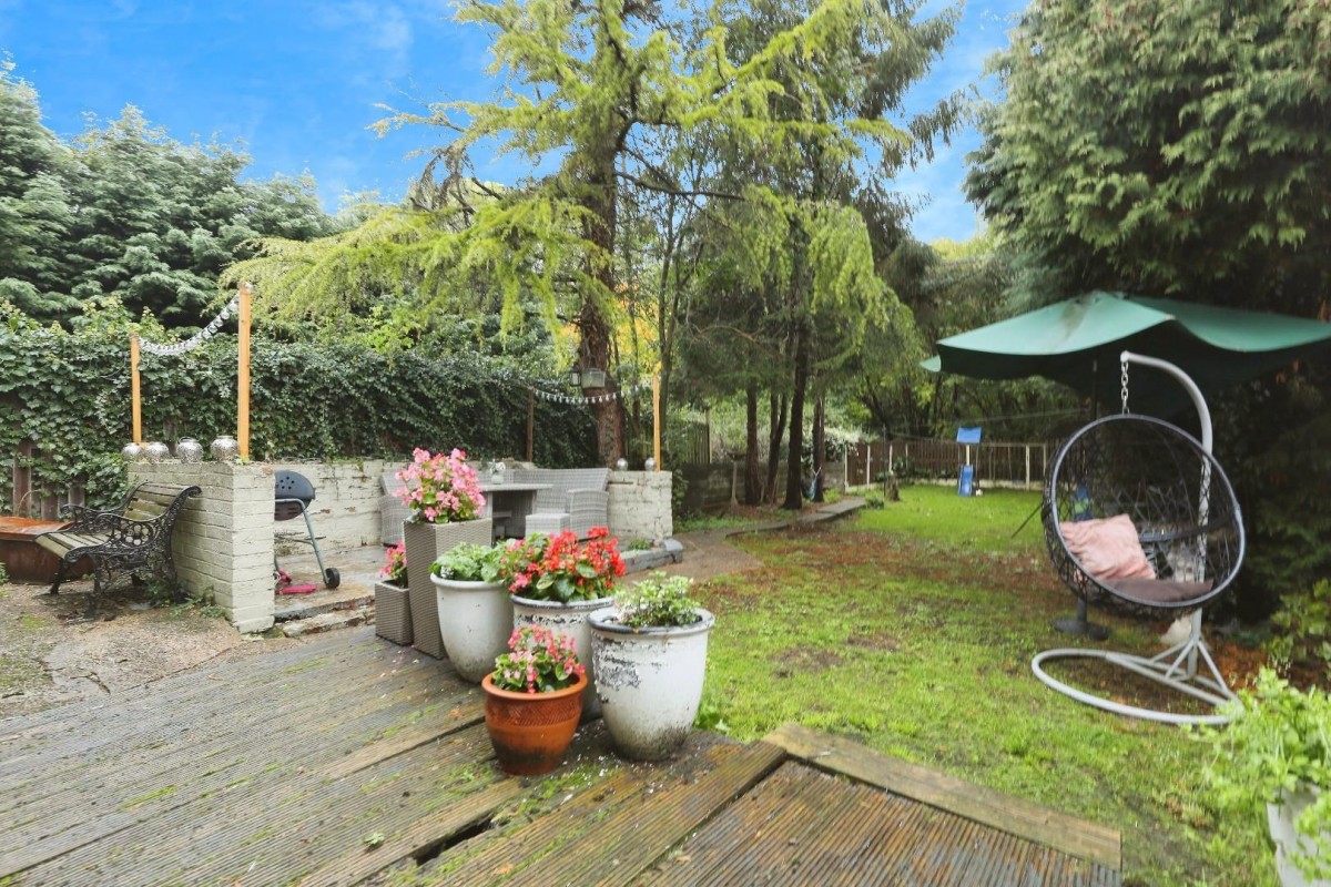 Kew Crescent, Charnock, Sheffield, S12 3LP