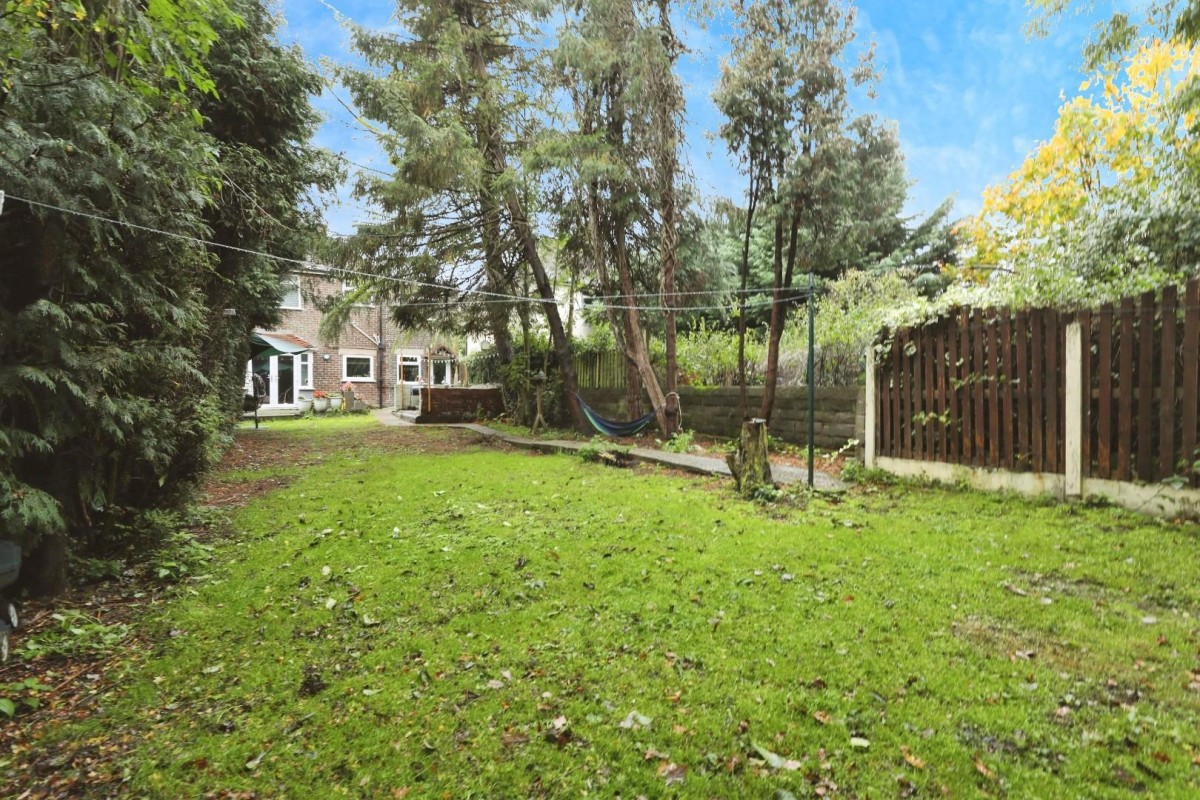 Kew Crescent, Charnock, Sheffield, S12 3LP