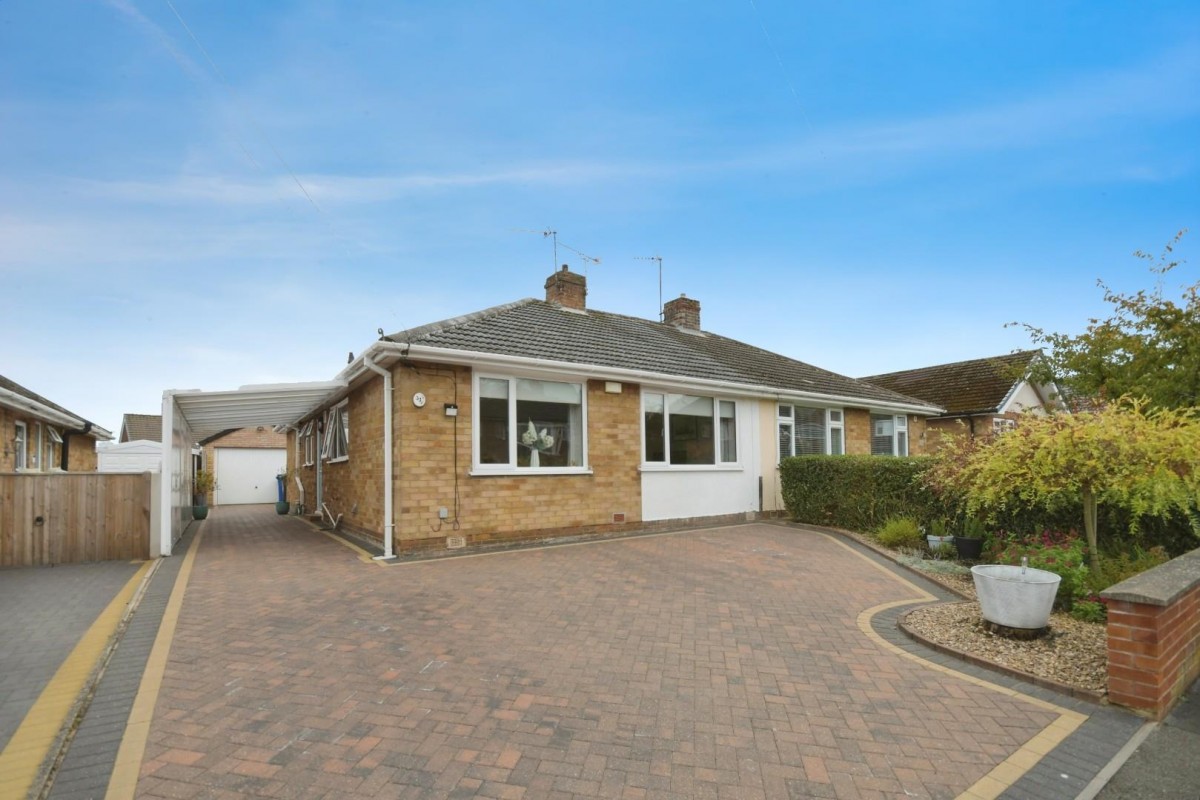 Ling Road, Walton, Chesterfield, S40 3HT