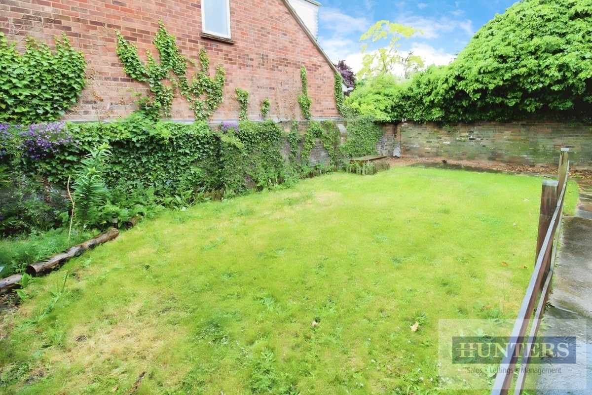 Turnpike Court, Crook Log, Bexleyheath, DA6 8EG