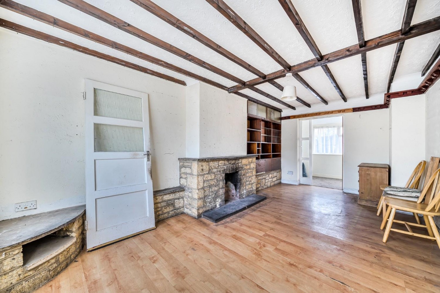 Second Avenue, Wetherby