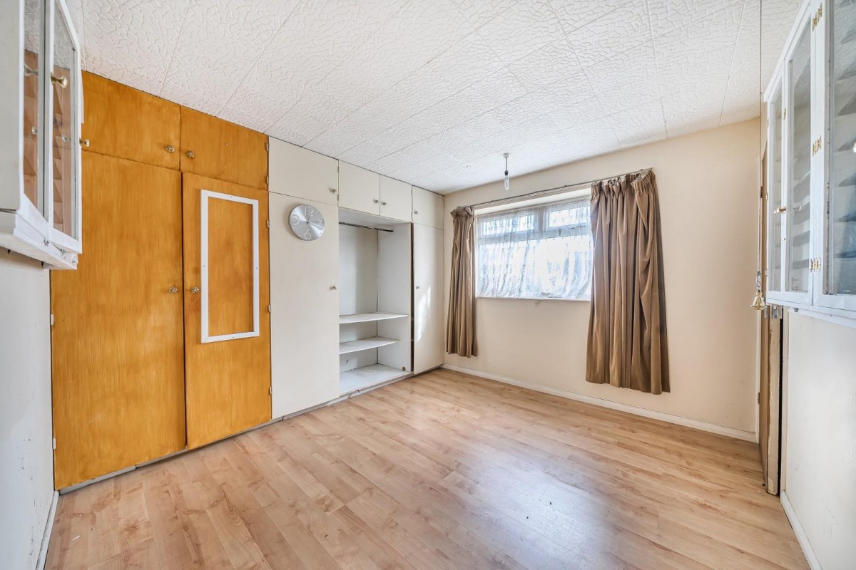 Second Avenue, Wetherby