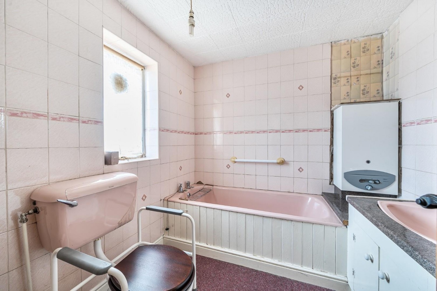 Second Avenue, Wetherby