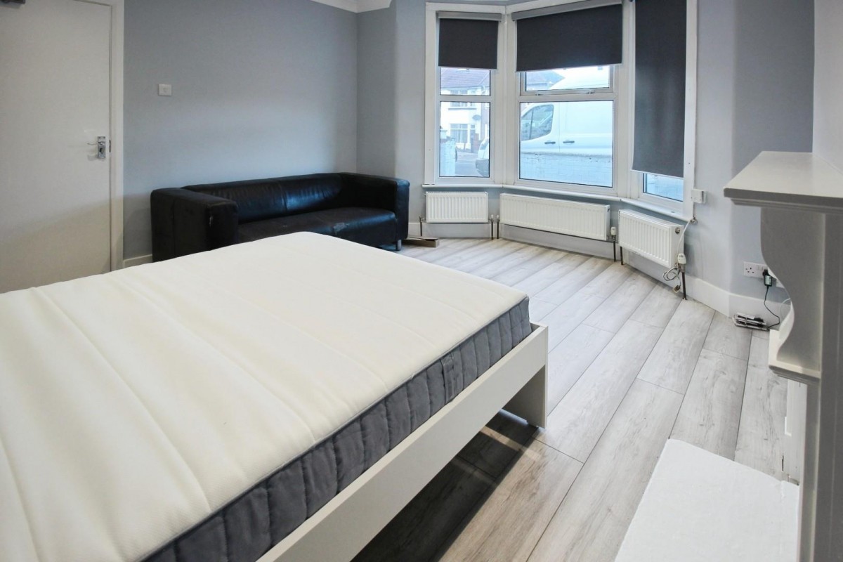 Gilbert Road, Belvedere