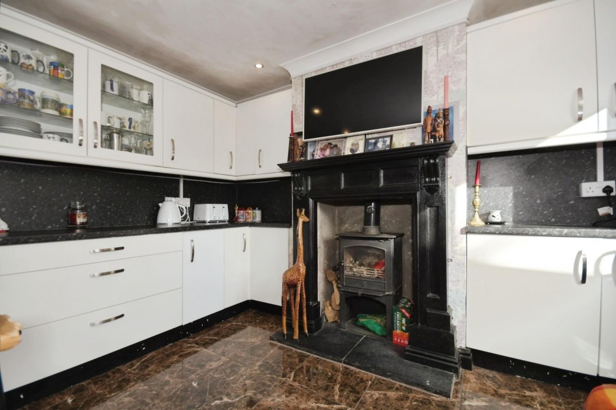 Rose Avenue, Calow, Chesterfield, S44 5TH