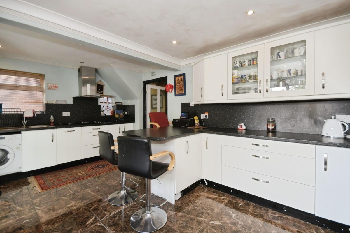 Rose Avenue, Calow, Chesterfield, S44 5TH