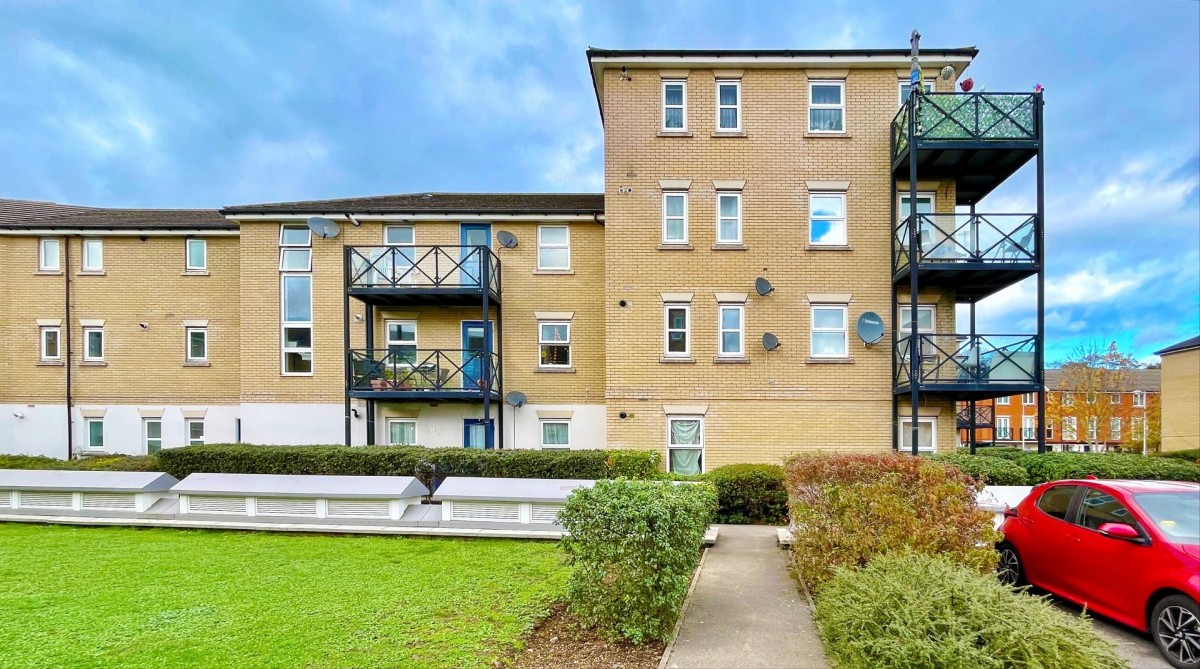 Norwich Crescent, Chadwell Heath, RM6