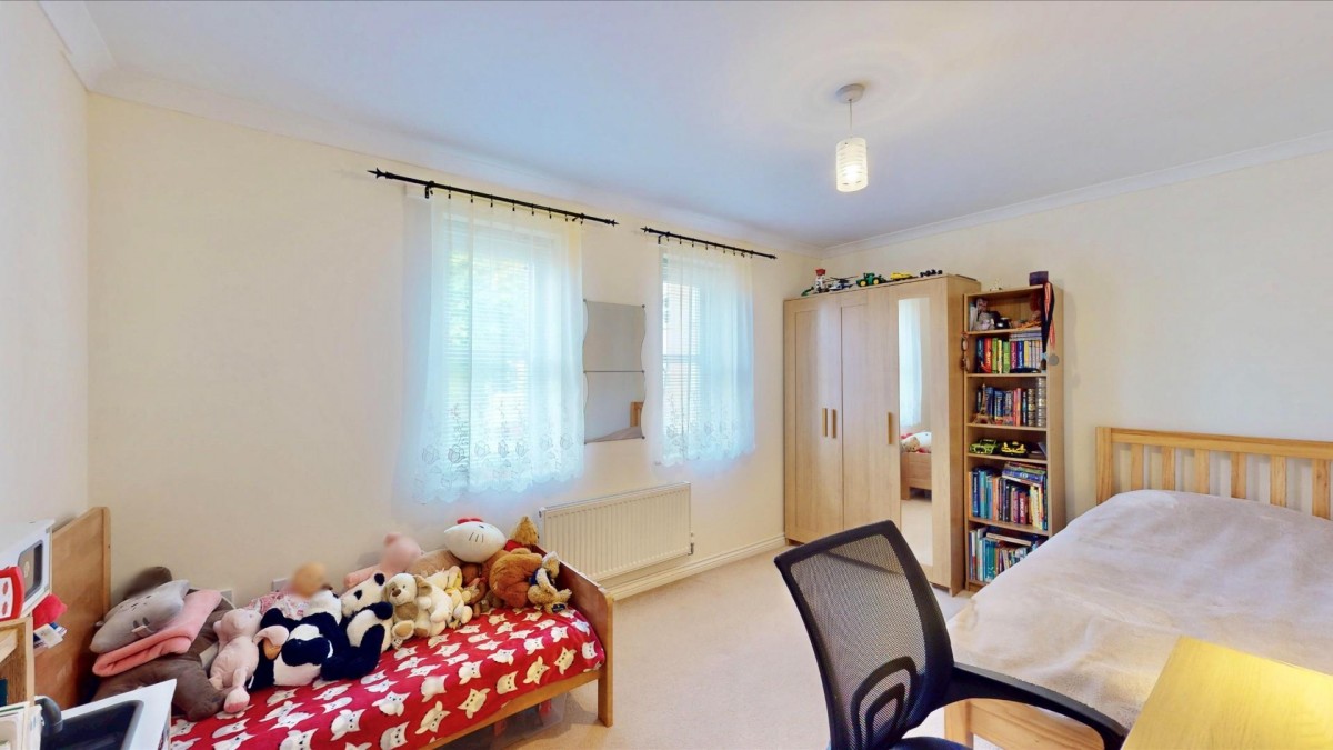 Norwich Crescent, Chadwell Heath, RM6