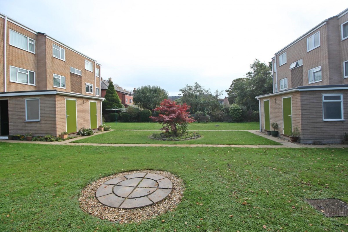 Victoria Road, Netley Abbey, Southampton