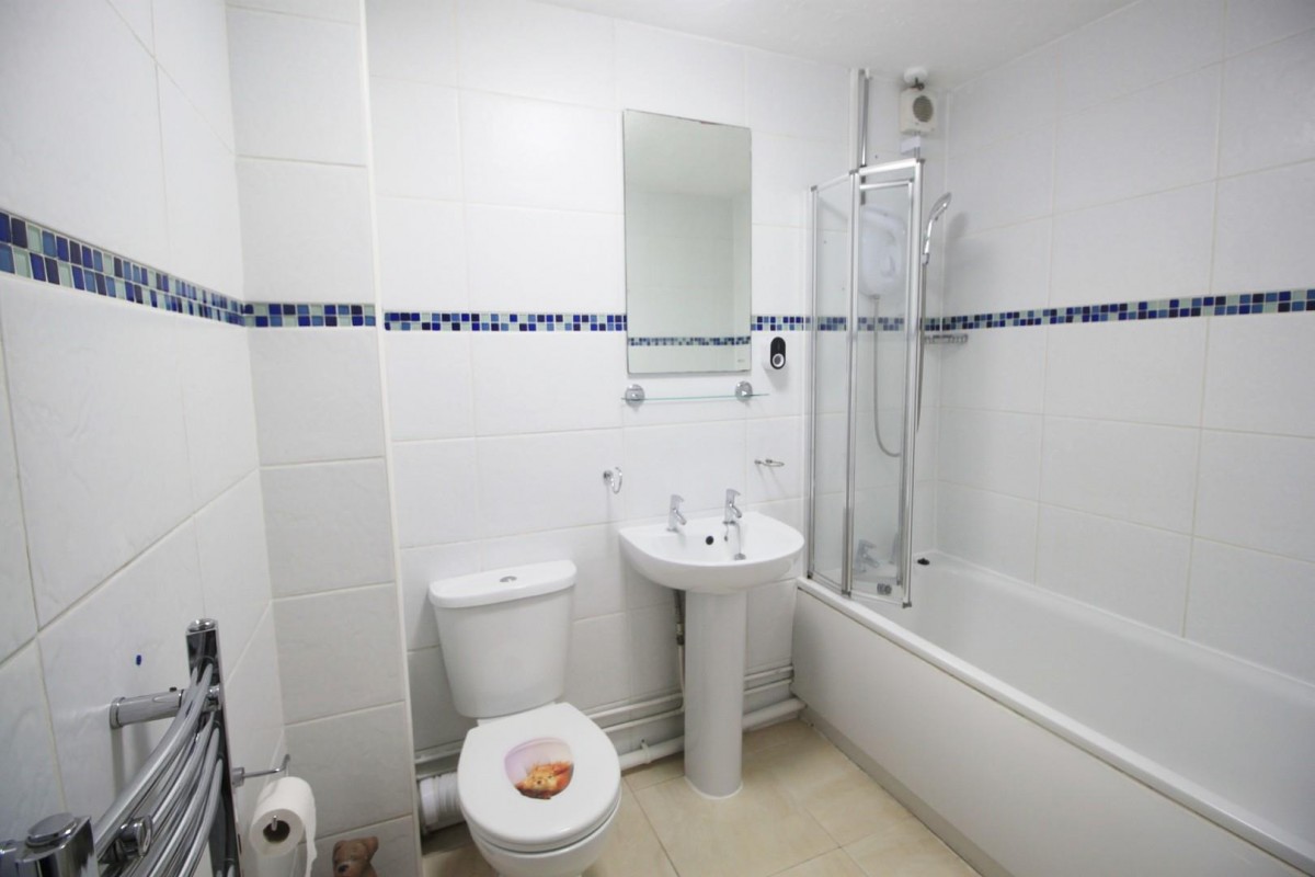 Victoria Road, Netley Abbey, Southampton