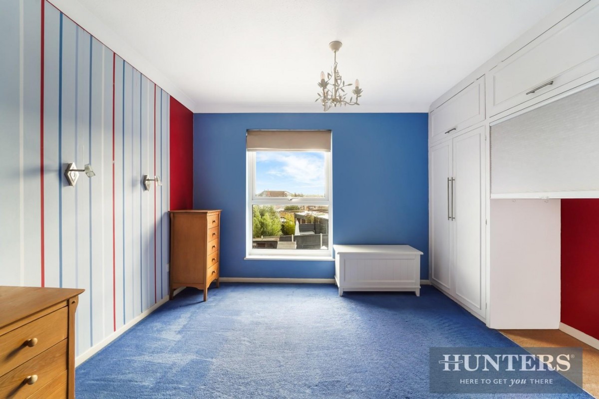 Edward Close, Worcester Park, KT4