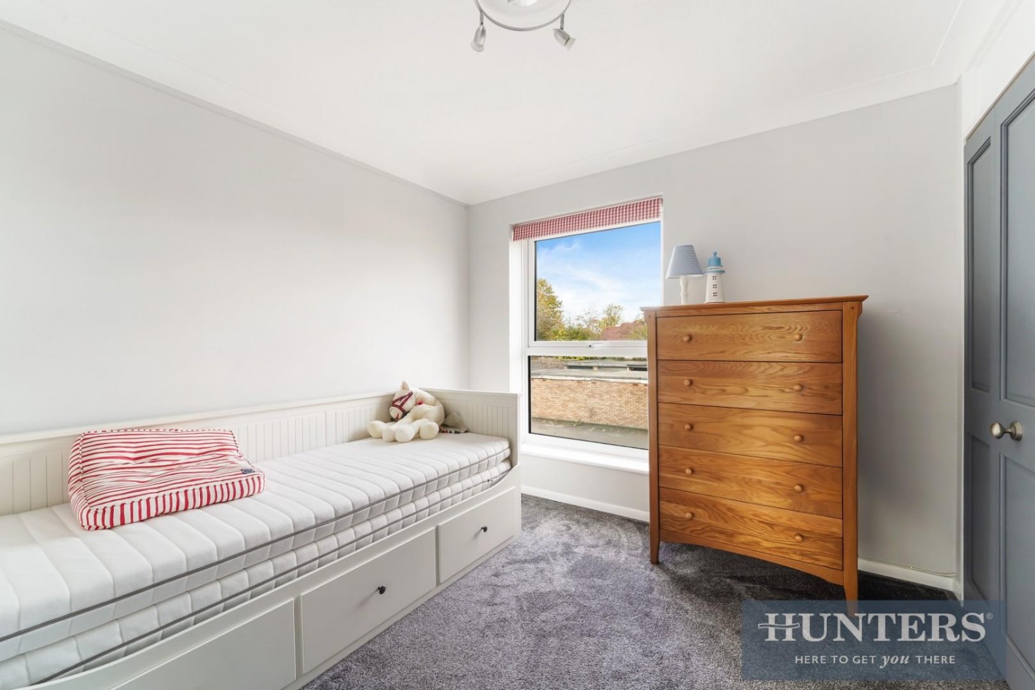 Edward Close, Worcester Park, KT4