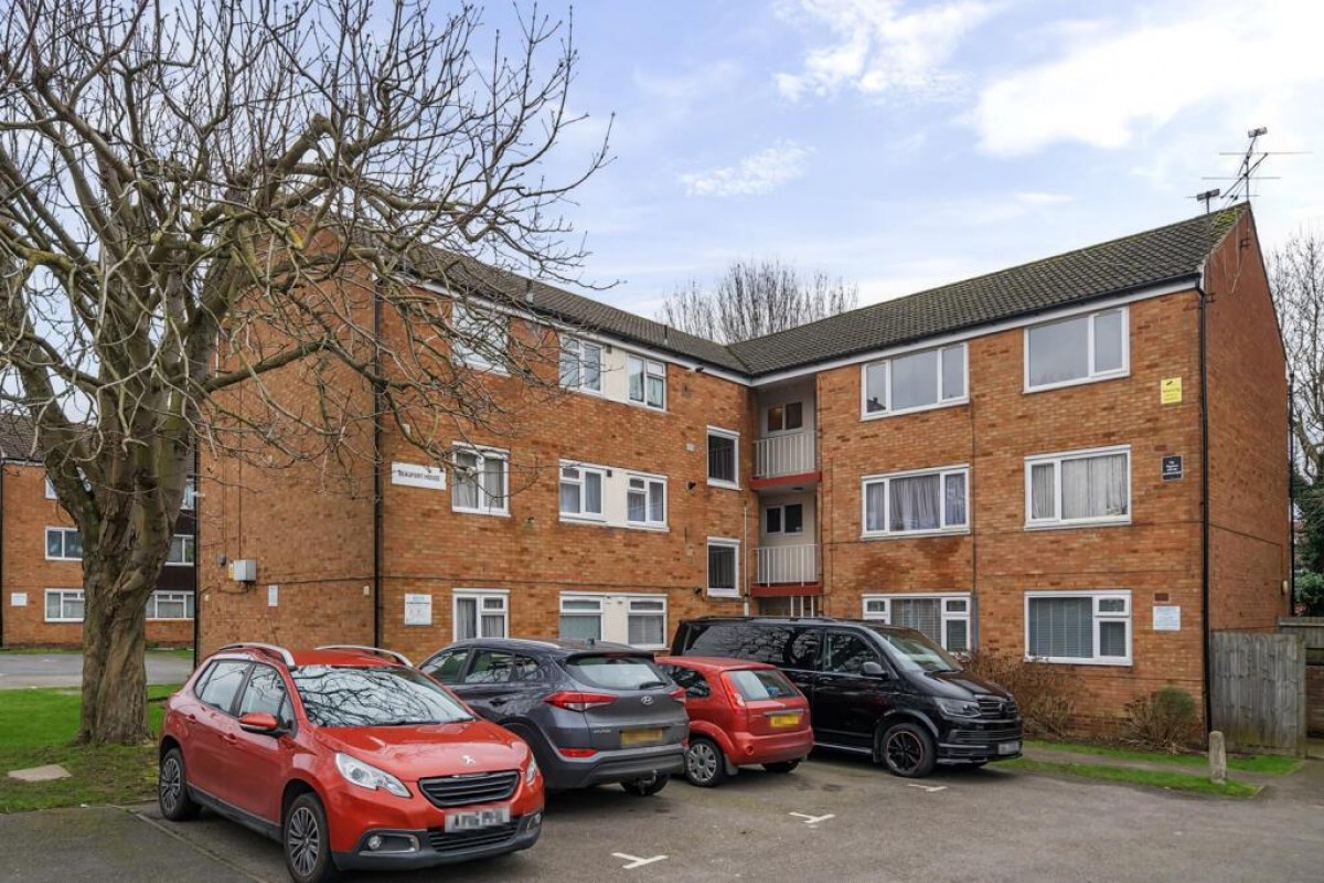 The Farmlands, Northolt