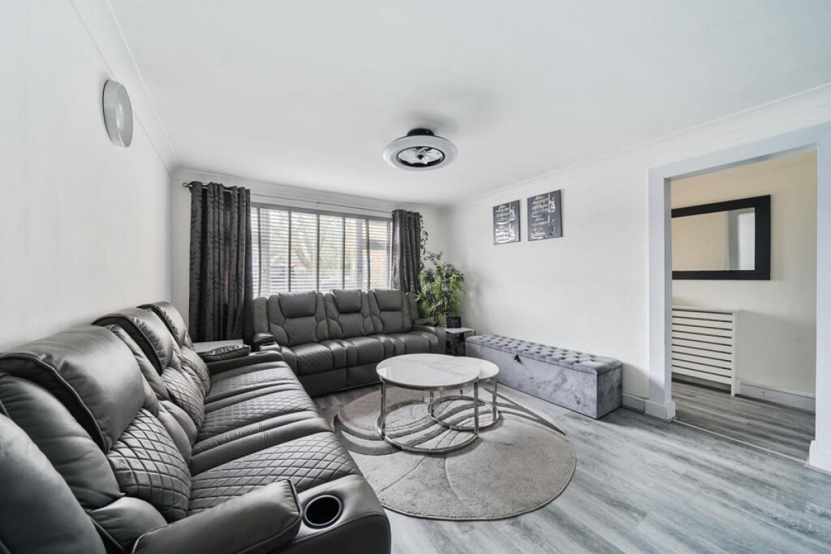 The Farmlands, Northolt