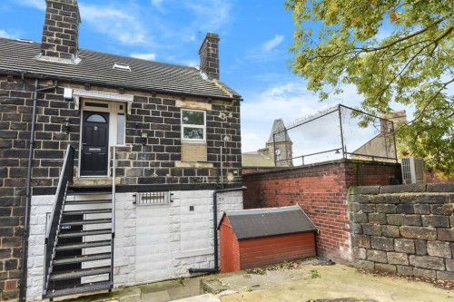 High Street, Yeadon, Leeds