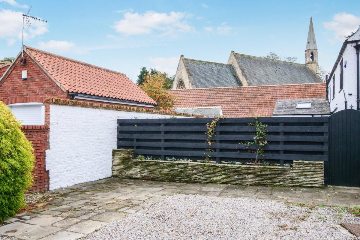 Tadcaster Road, Dringhouses, York