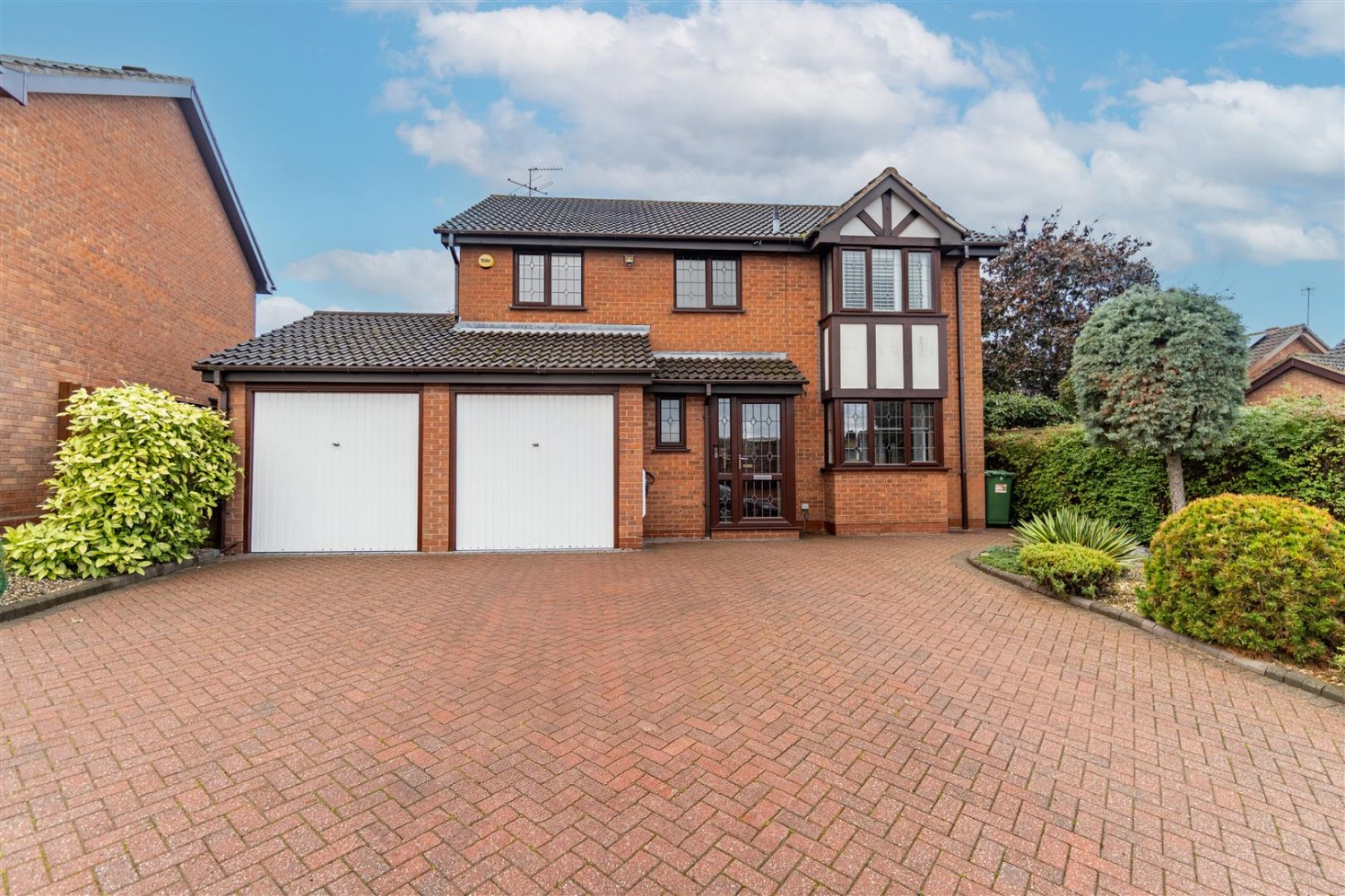 Burghley Walk, Brierley Hill, DY5 3RN