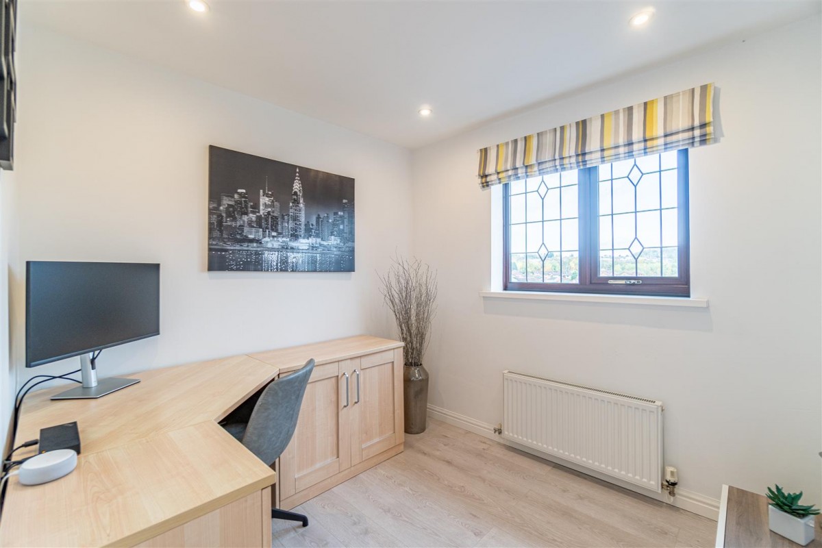 Burghley Walk, Brierley Hill, DY5 3RN