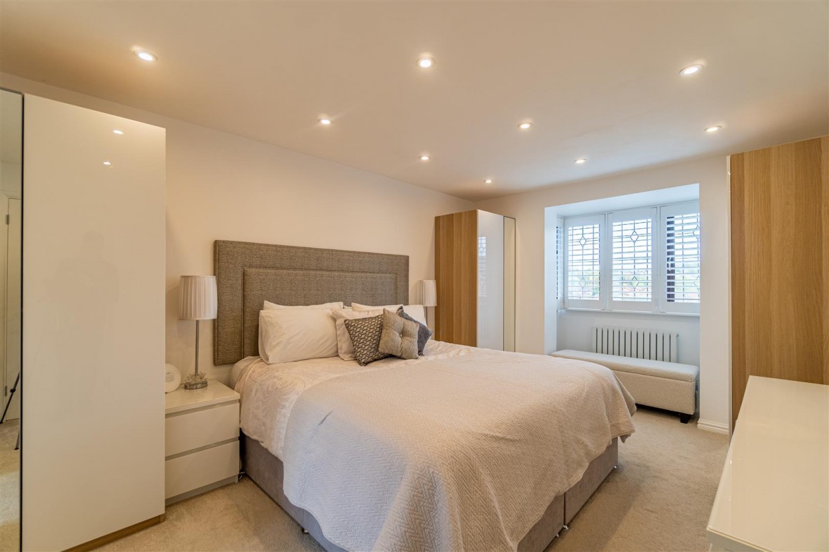 Burghley Walk, Brierley Hill, DY5 3RN