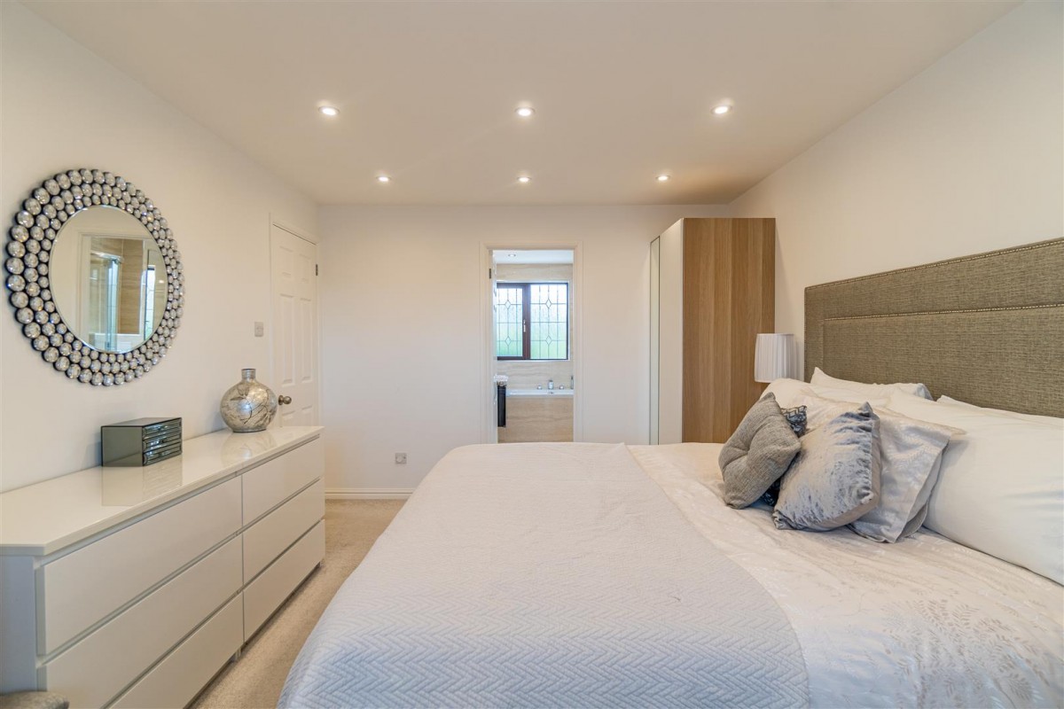 Burghley Walk, Brierley Hill, DY5 3RN