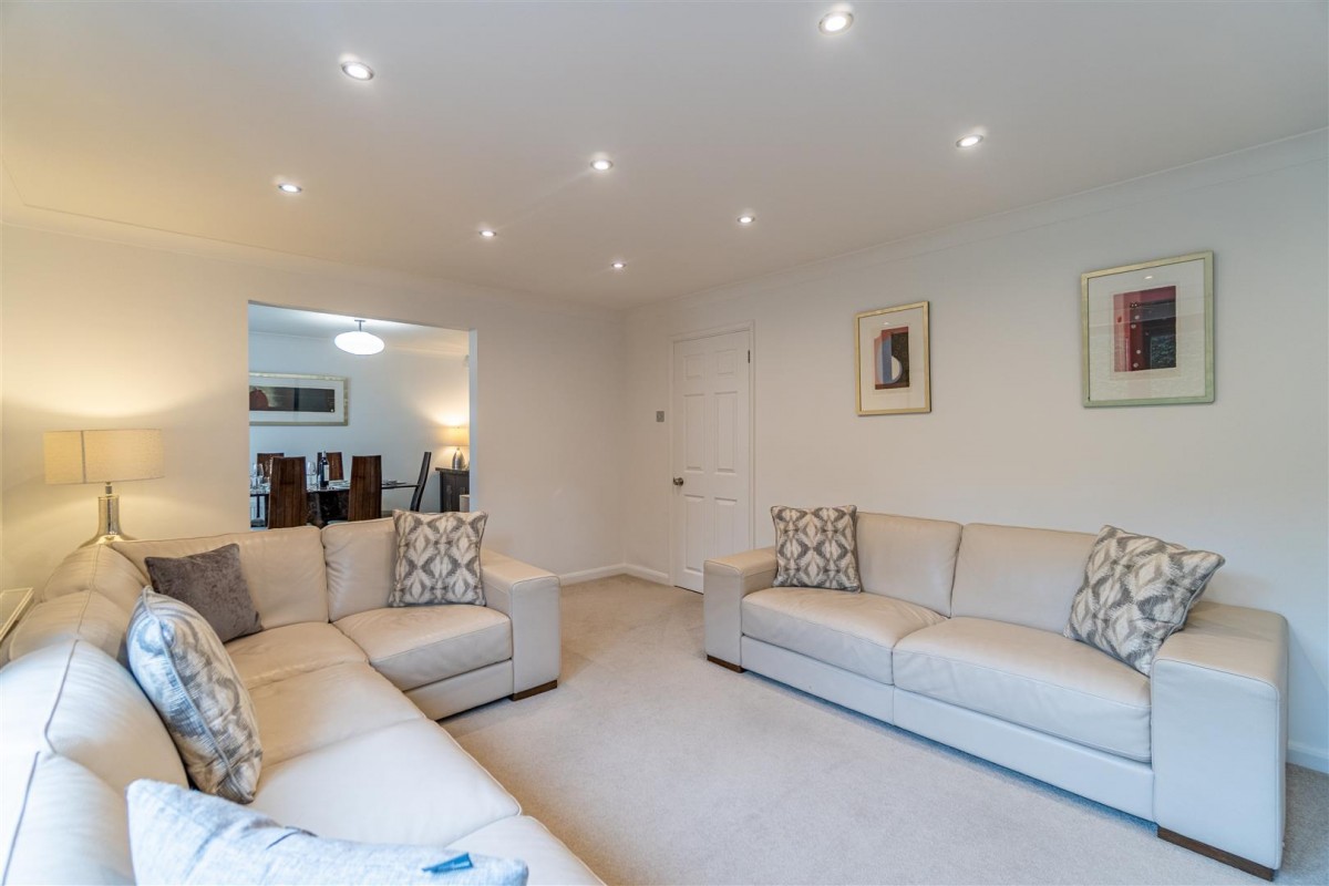 Burghley Walk, Brierley Hill, DY5 3RN