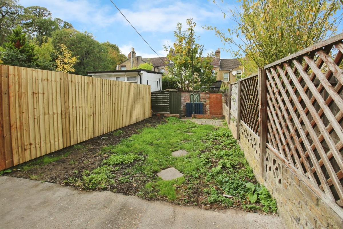 Stanmore Road , Belvedere, Kent DA17 6EB