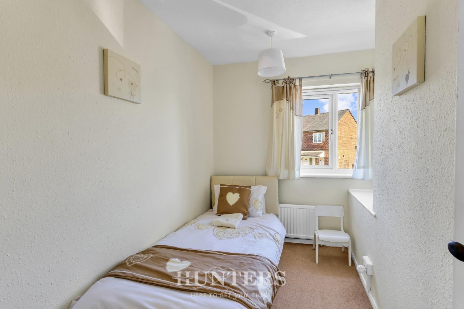 Searness Road, Middleton M24