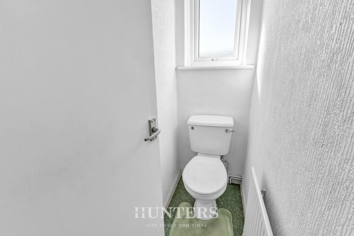 Searness Road, Middleton M24