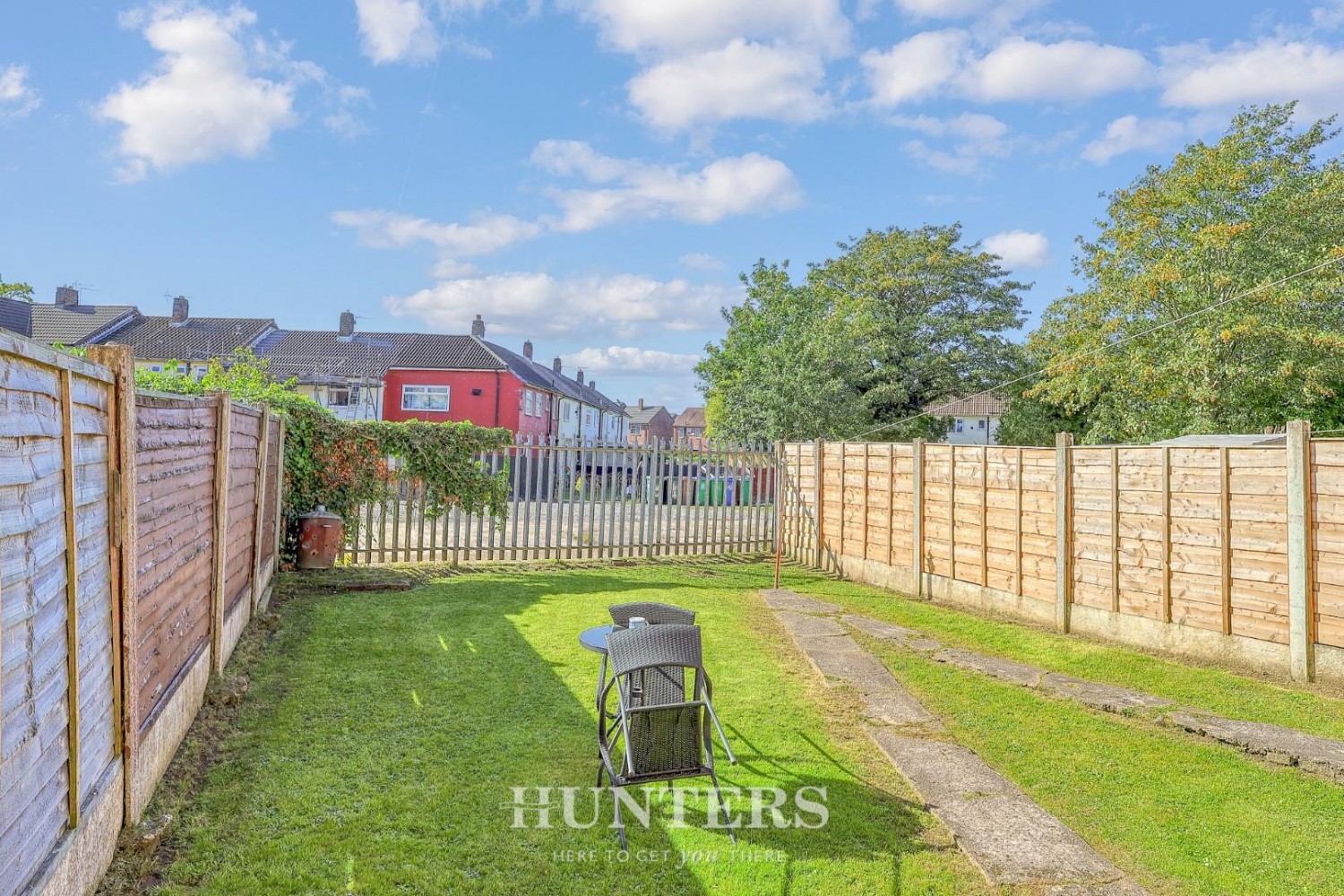 Searness Road, Middleton M24