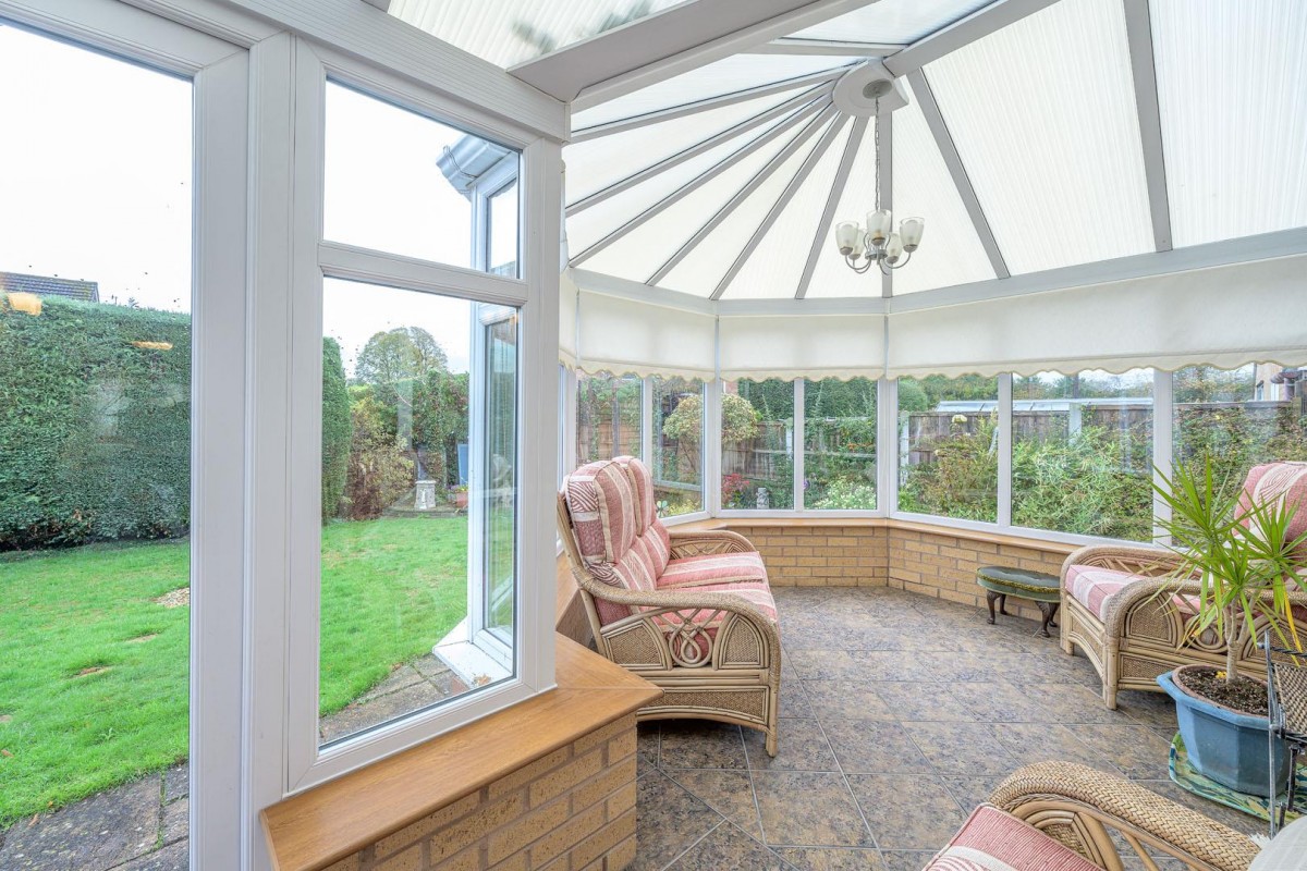 Eton Drive, Oldswinford, DY9 2LG