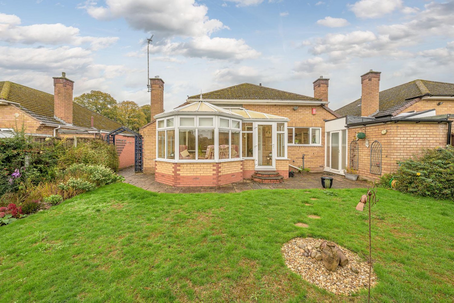 Eton Drive, Oldswinford, DY9 2LG