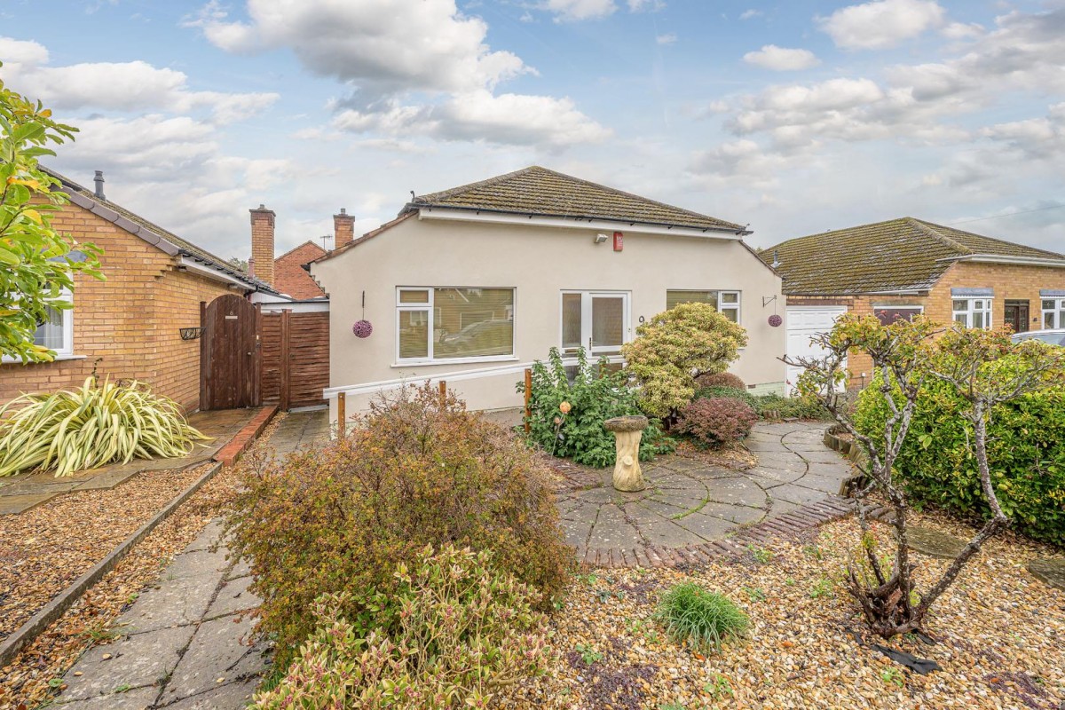 Eton Drive, Oldswinford, DY9 2LG
