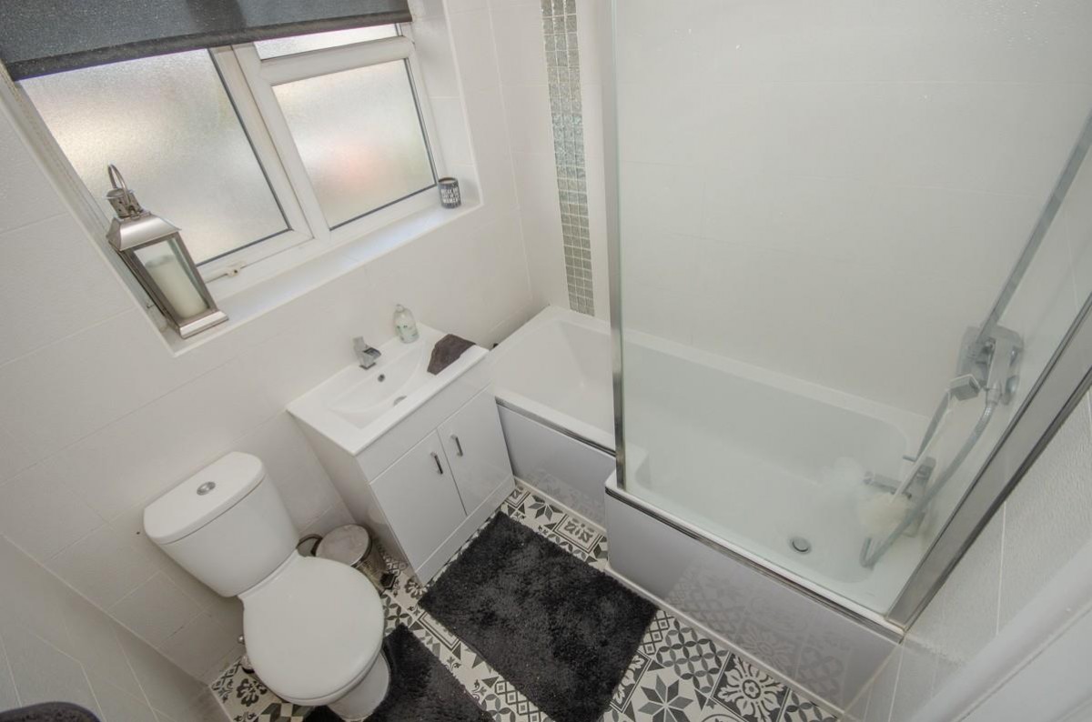 Salisbury Road, Downend, Bristol, BS16 5RG