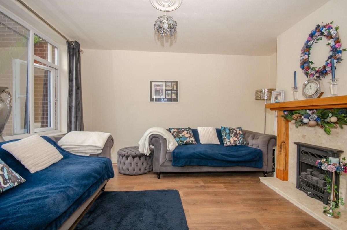 Salisbury Road, Downend, Bristol, BS16 5RG