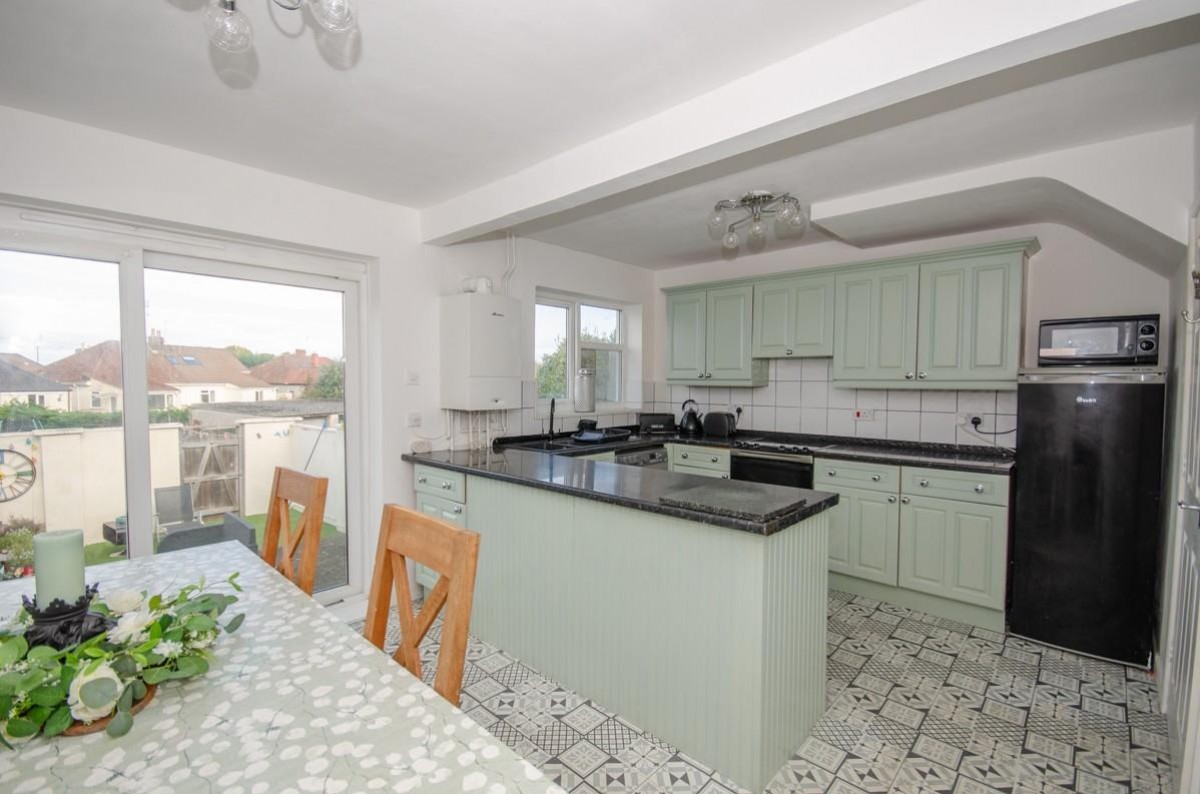 Salisbury Road, Downend, Bristol, BS16 5RG