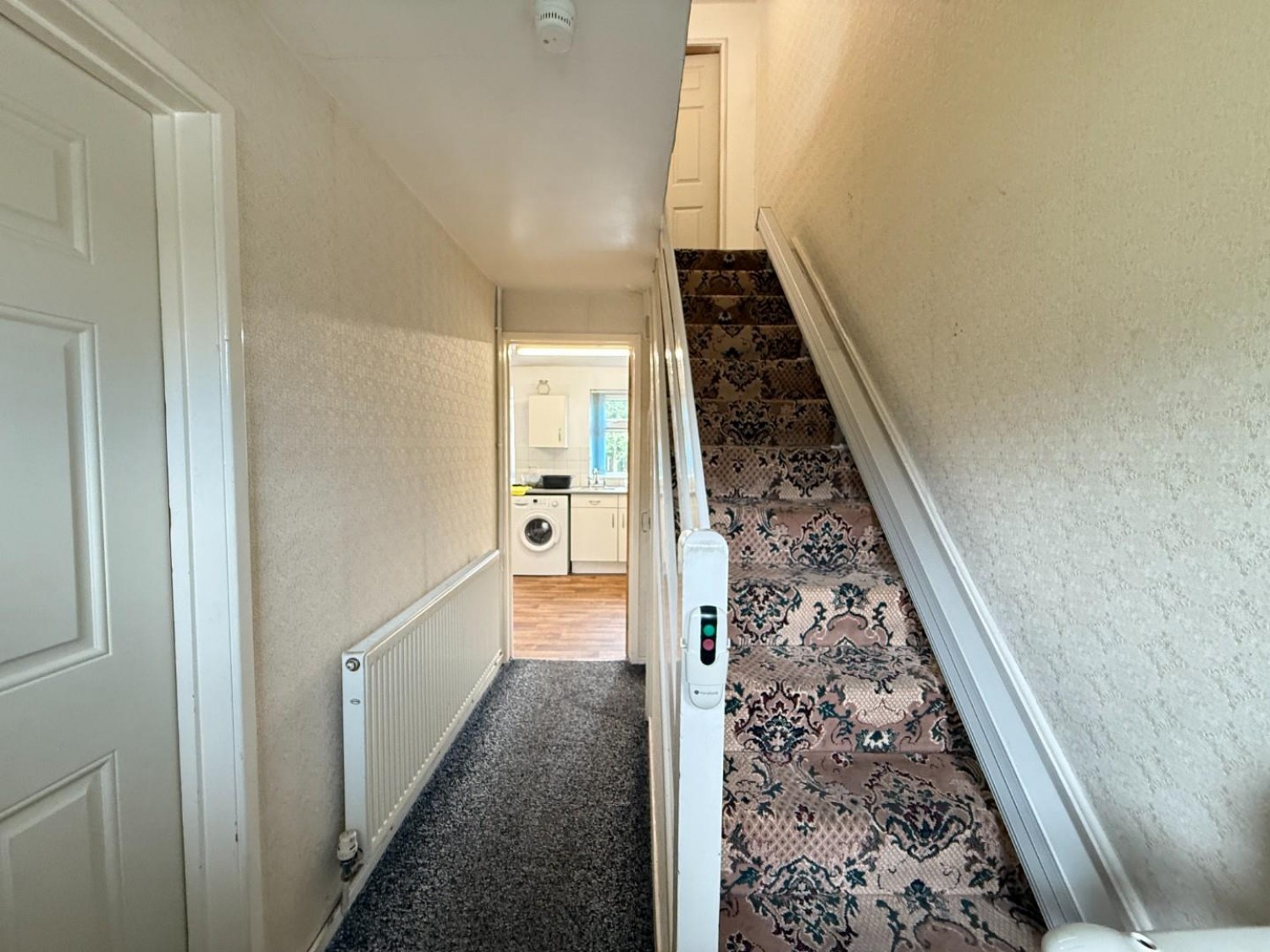 Mount Avenue, Heckmondwike