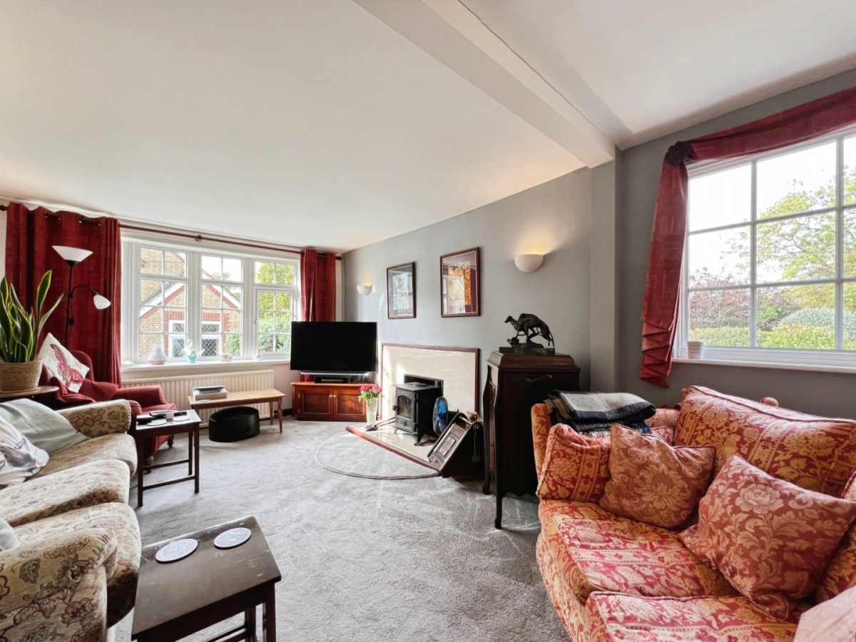 St. Marys Road, West Hythe