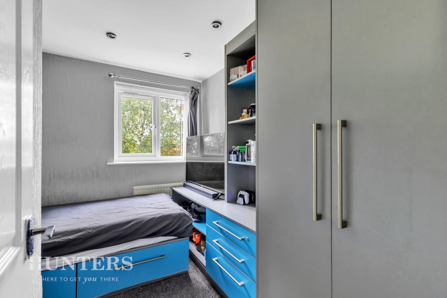 Marland Avenue, Oldham