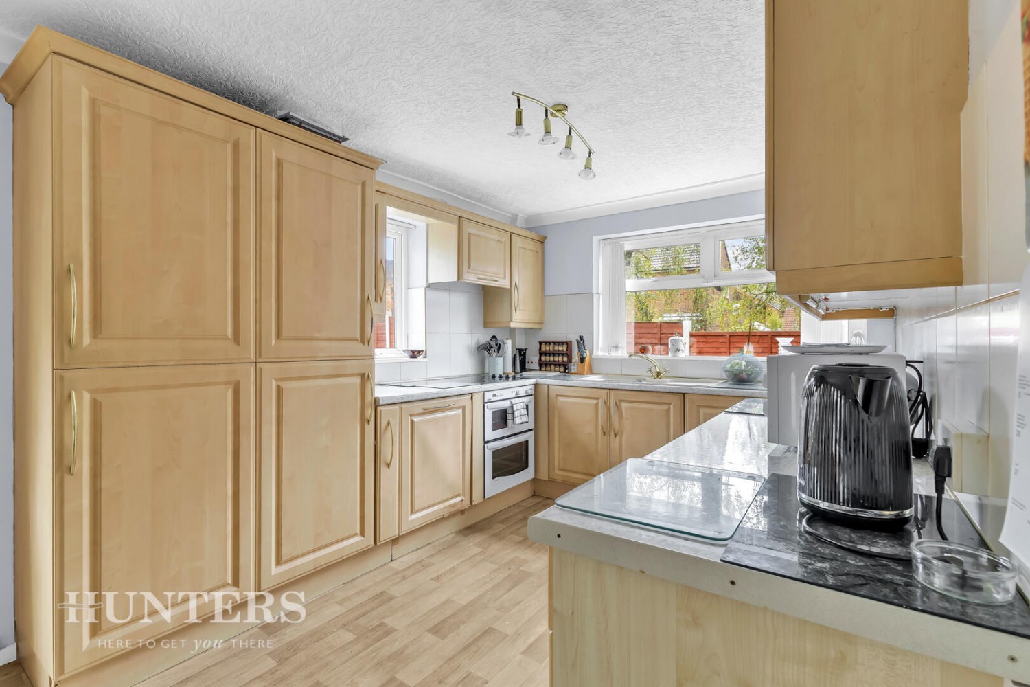 Marland Avenue, Oldham